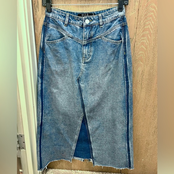 NWOT Denim Midi Skirt - Picture 4 of 7